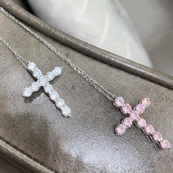 Silver cross - Picture 1 of 3